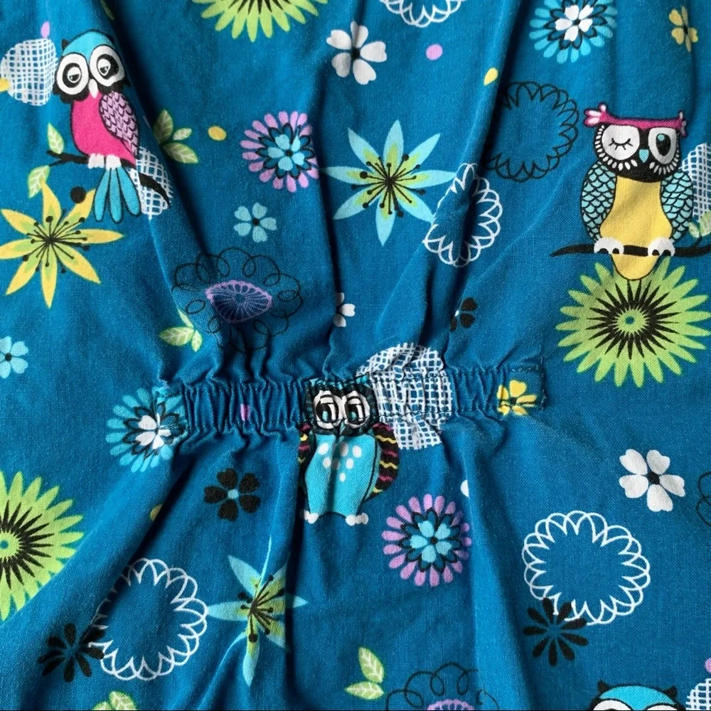 Blue Owl Scrub Top - Picture 7 of 7
